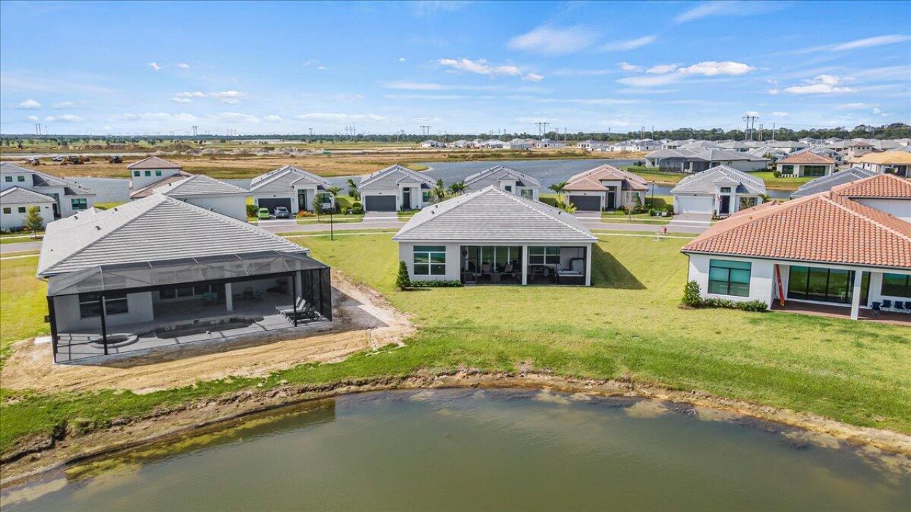 8580 SW Cantante Way, Port Saint Lucie, FL 34987 Photo