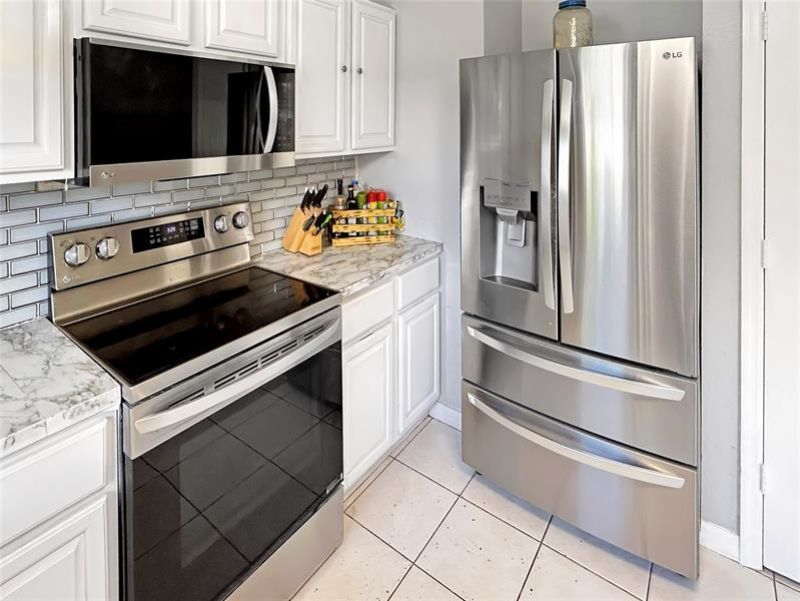 3043 SE Banyan Street, Stuart, FL 34997 Photo