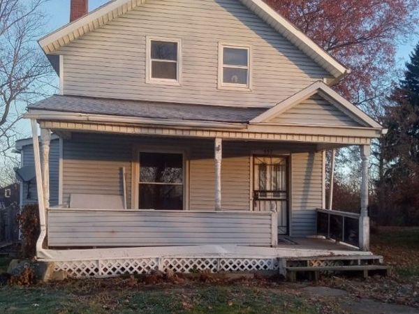 537 3rd Street, Elyria, OH 44035