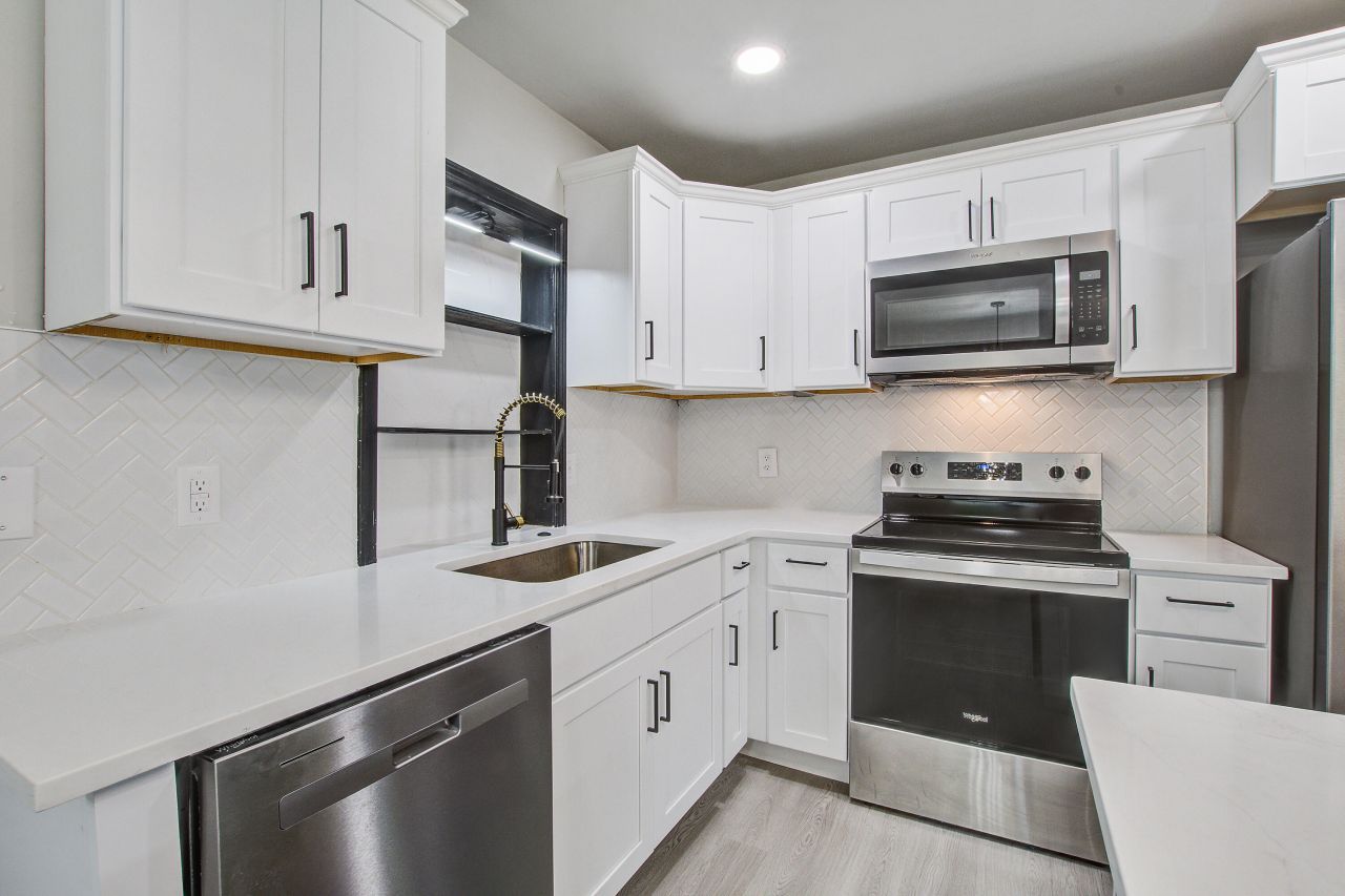 2670 Louise Drive Photo 11