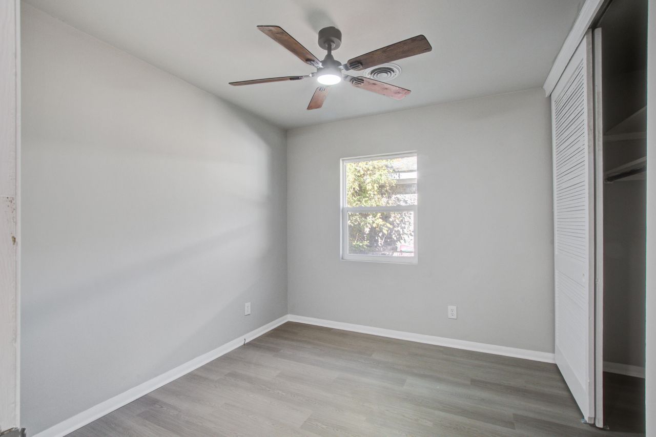 2670 Louise Drive Photo 15