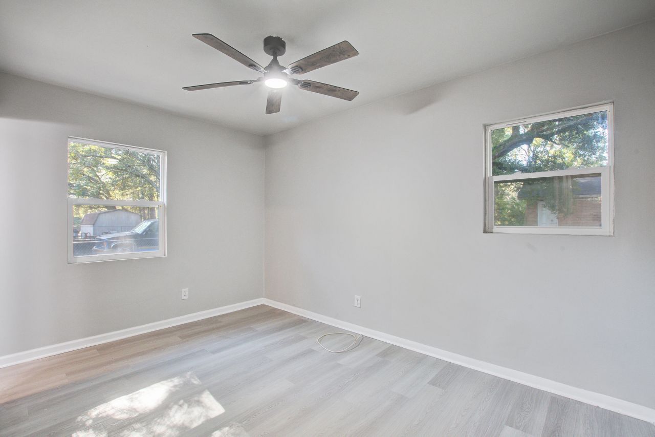 2670 Louise Drive Photo 20