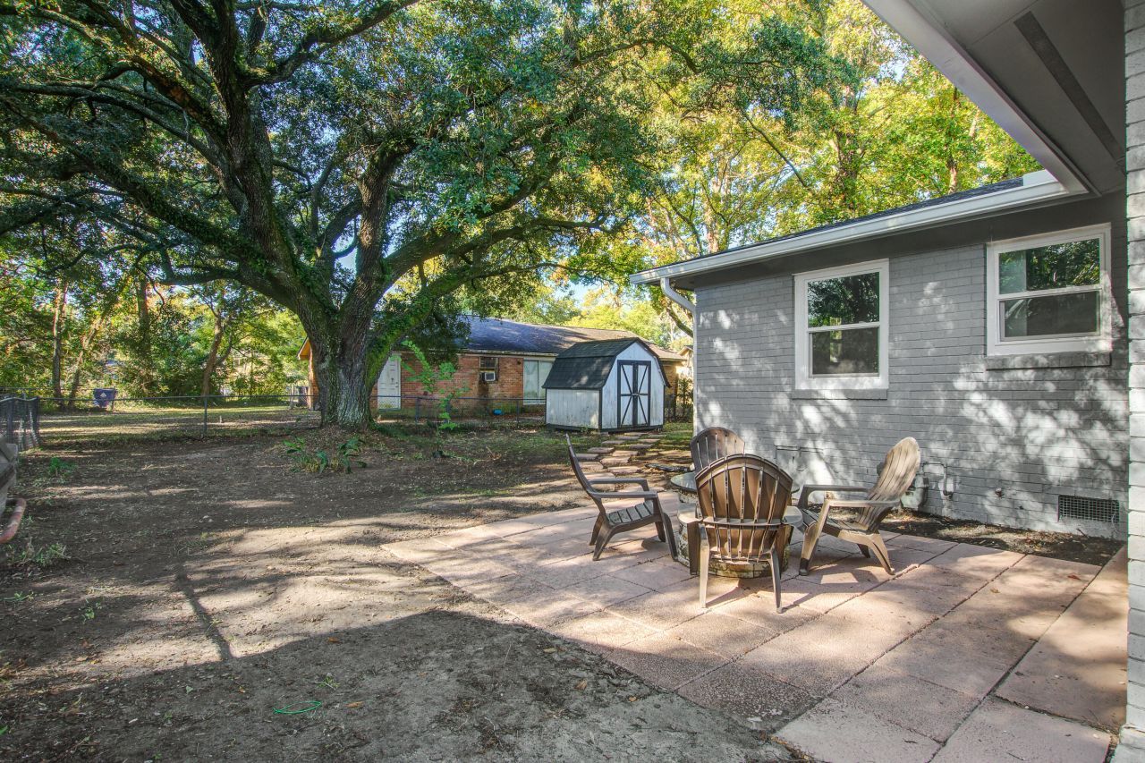 2670 Louise Drive Photo 22