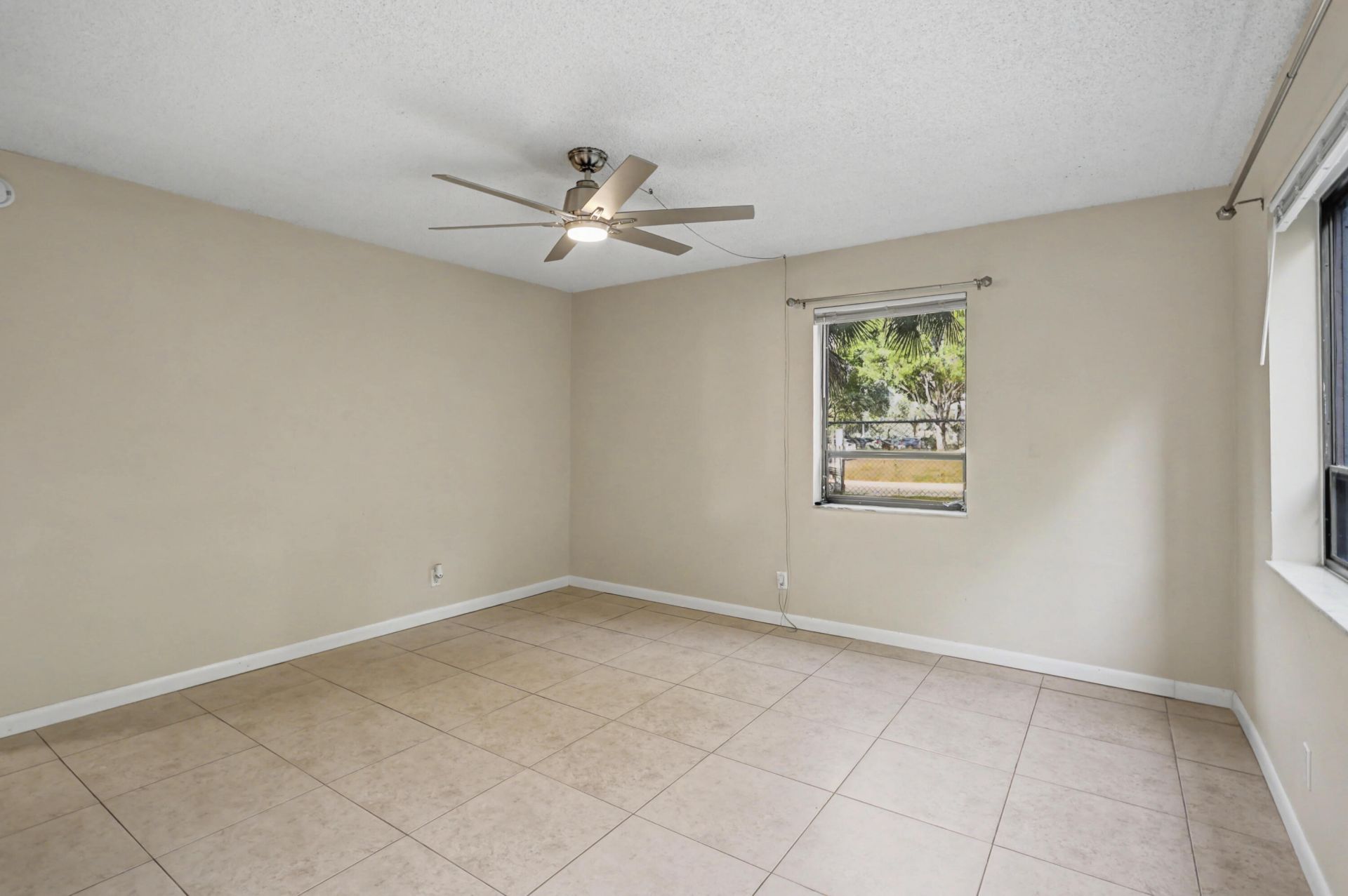 2050 N Congress Avenue, Unit 109, West Palm Beach, FL 33401 Photo