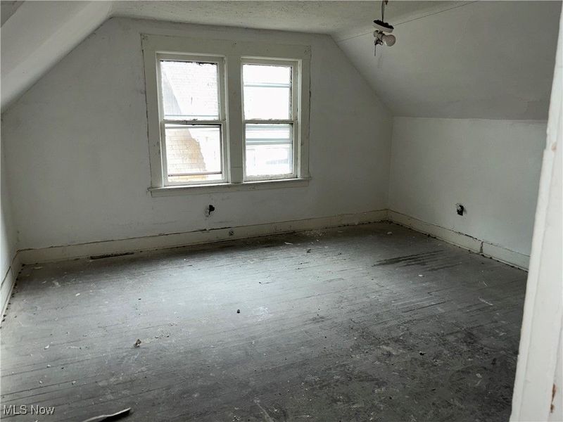 11502 Fairport Avenue, Cleveland, OH 44108 Photo 19