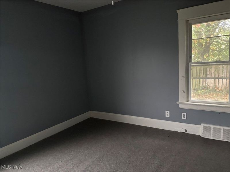 11502 Fairport Avenue, Cleveland, OH 44108 Photo 6