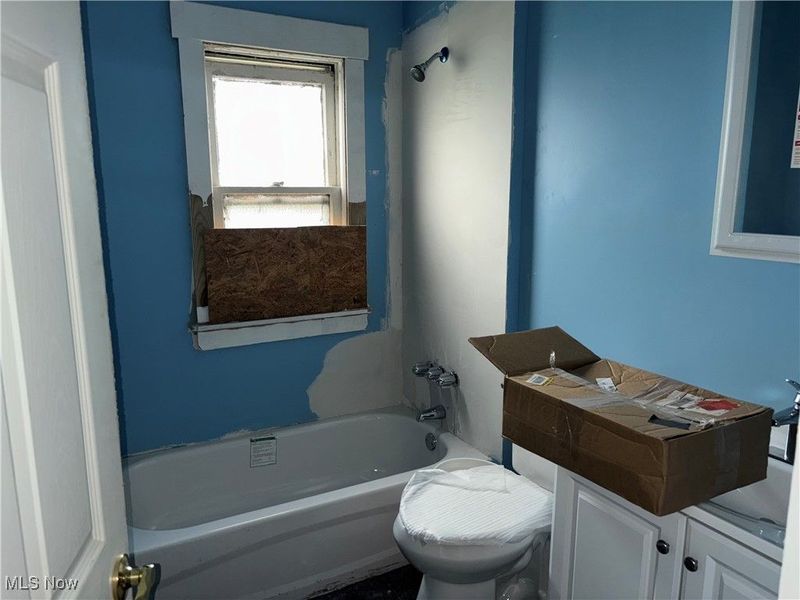 11502 Fairport Avenue, Cleveland, OH 44108 Photo 9