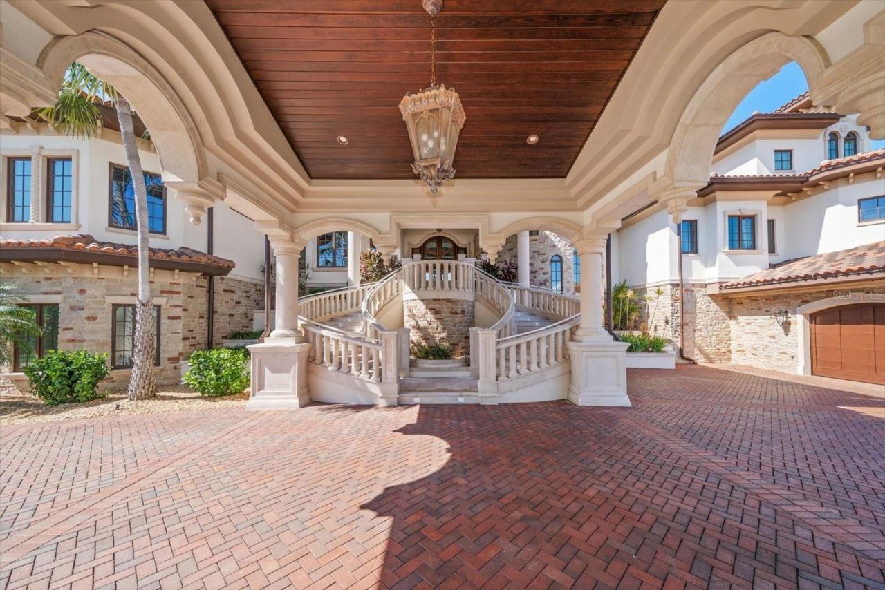 1700 Gulf Boulevard, Belleair Beach, FL 33786 Photo