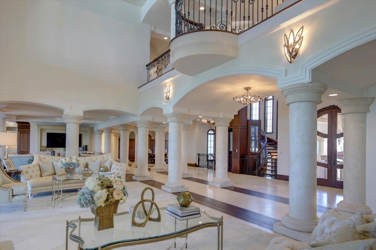 1700 Gulf Boulevard, Belleair Beach, FL 33786 Photo