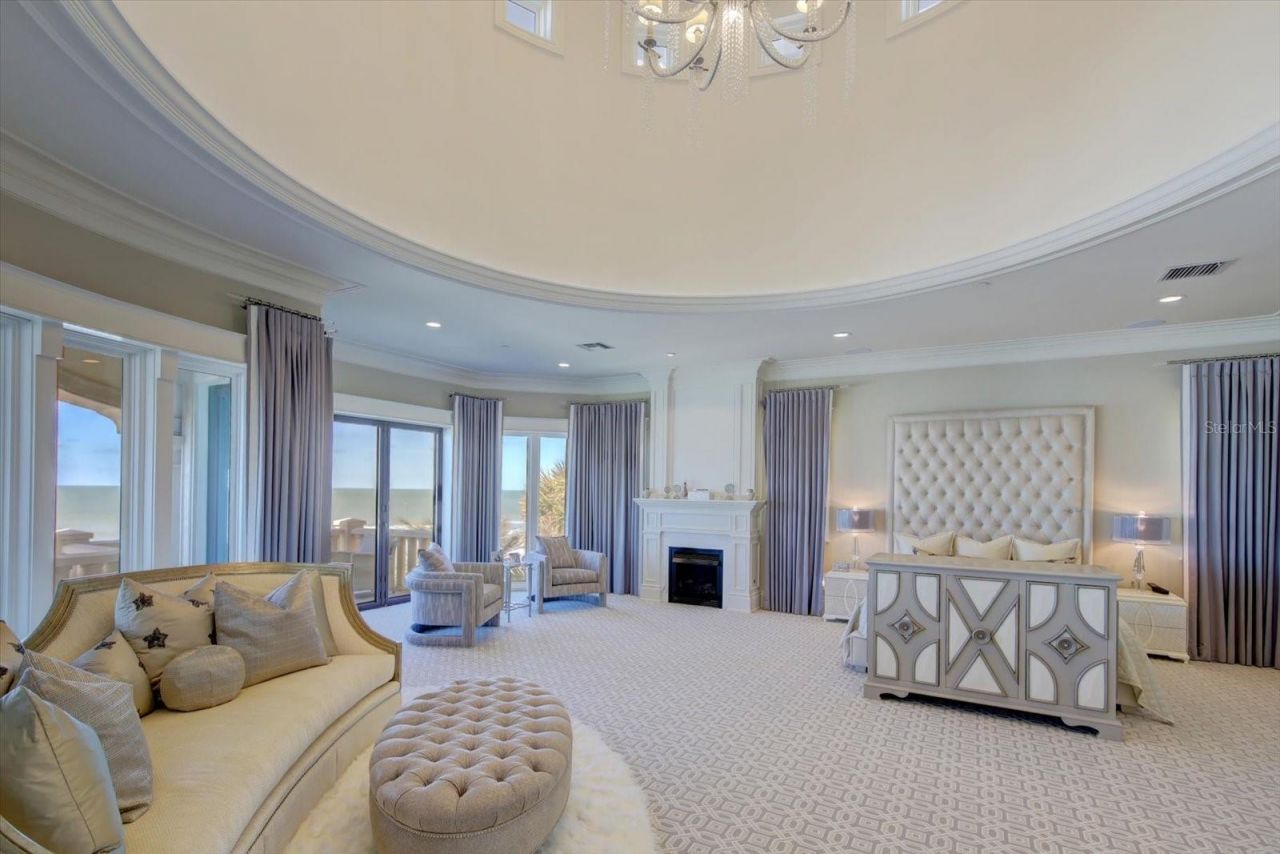 1700 Gulf Boulevard, Belleair Beach, FL 33786 Photo