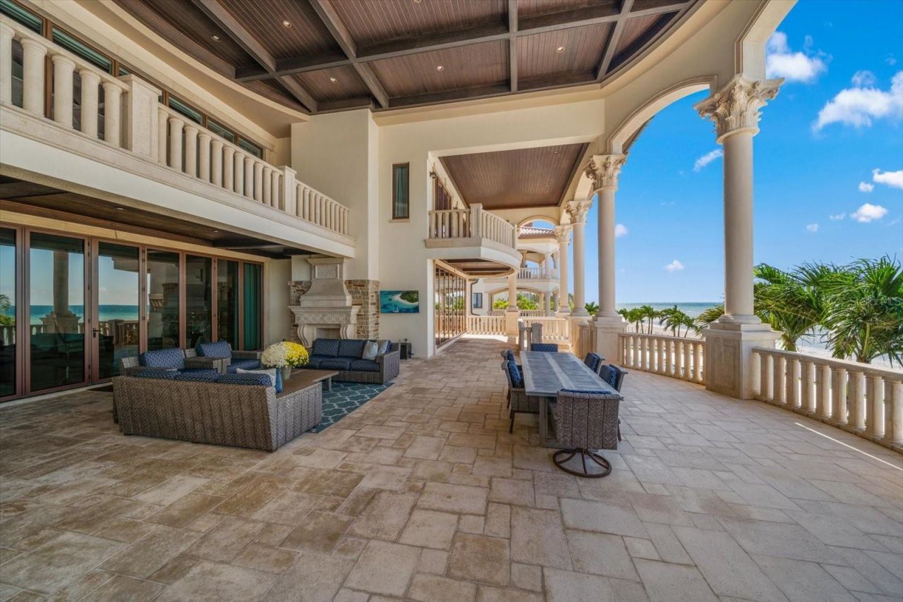 1700 Gulf Boulevard, Belleair Beach, FL 33786 Photo