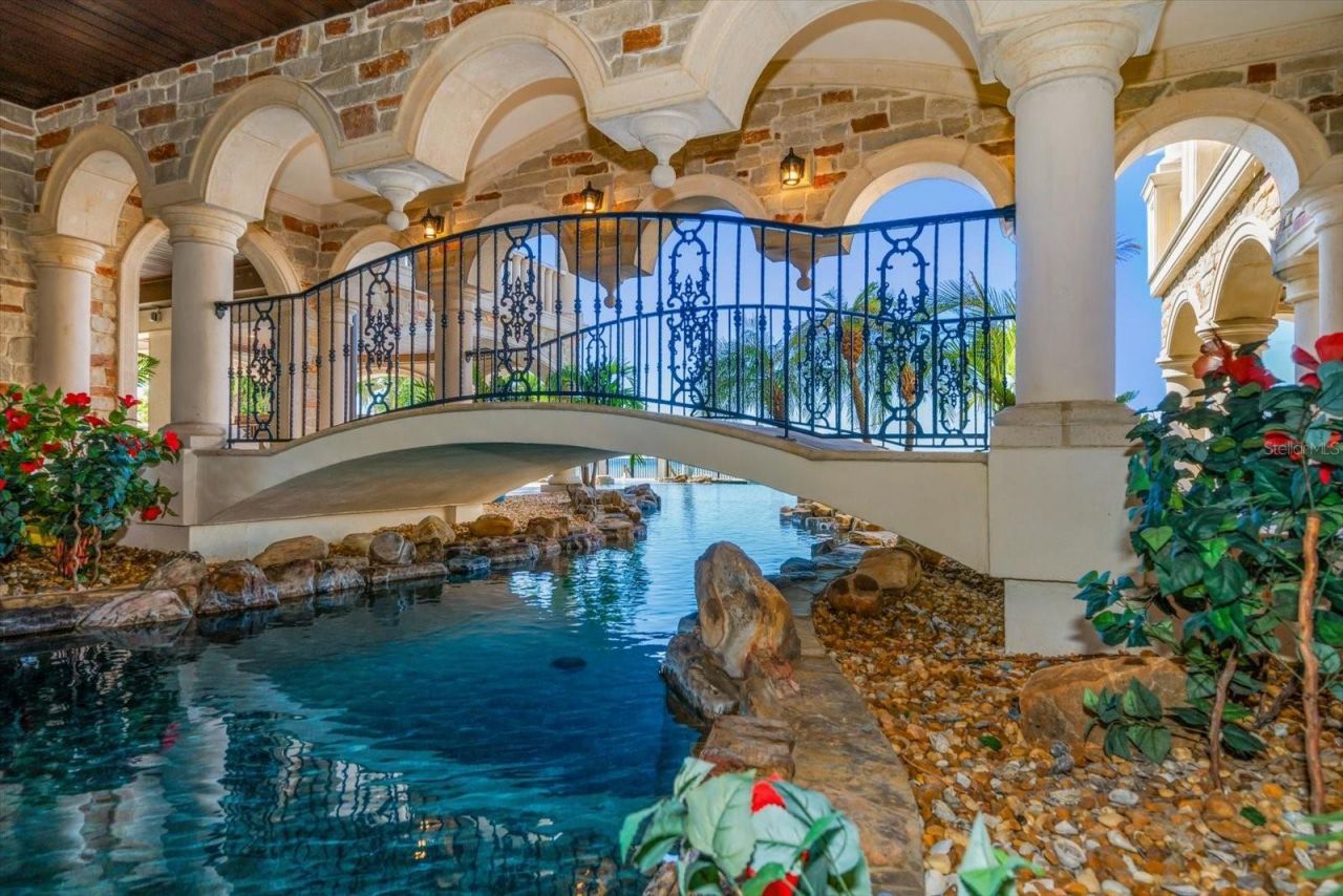 1700 Gulf Boulevard, Belleair Beach, FL 33786 Photo