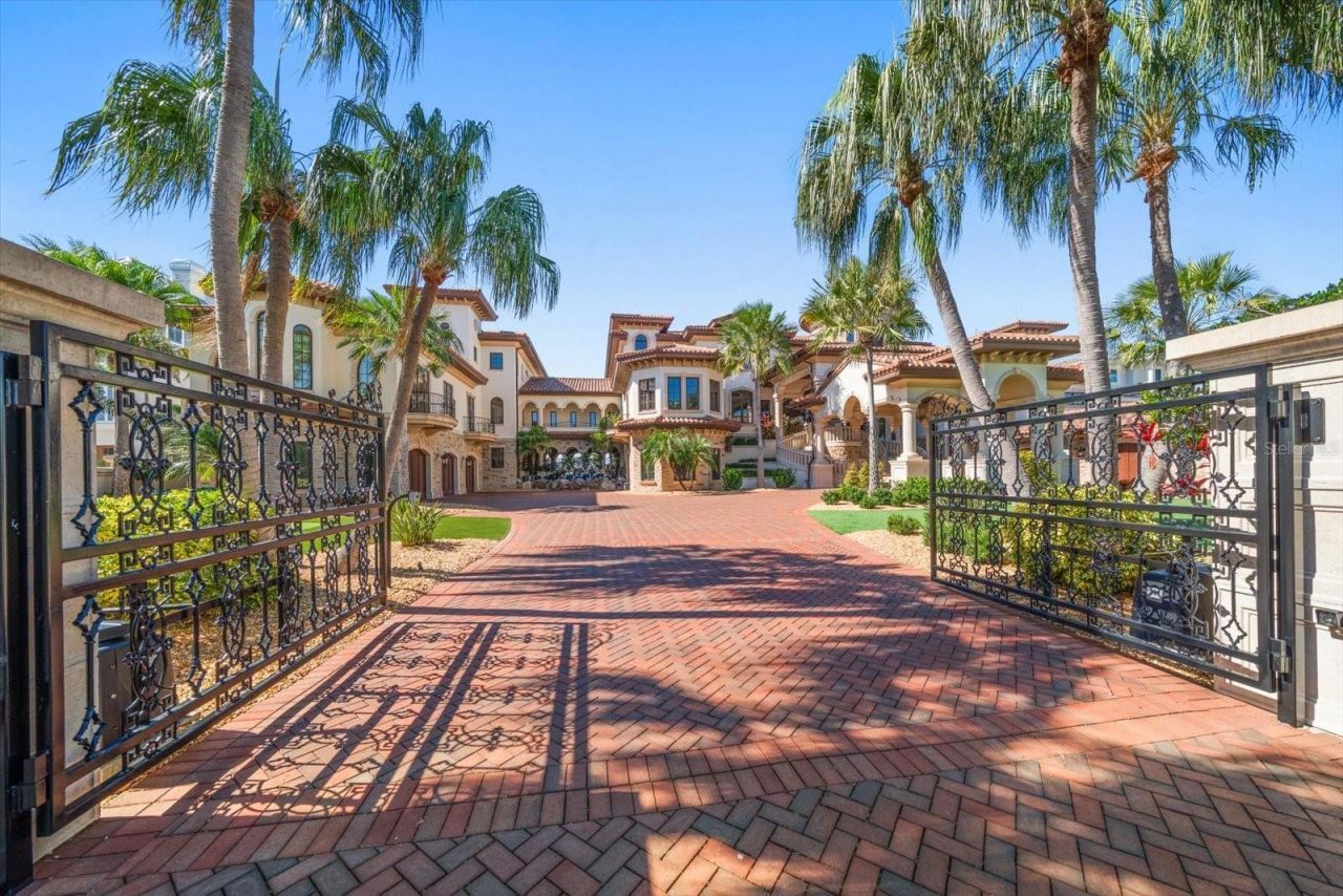 1700 Gulf Boulevard, Belleair Beach, FL 33786 Photo