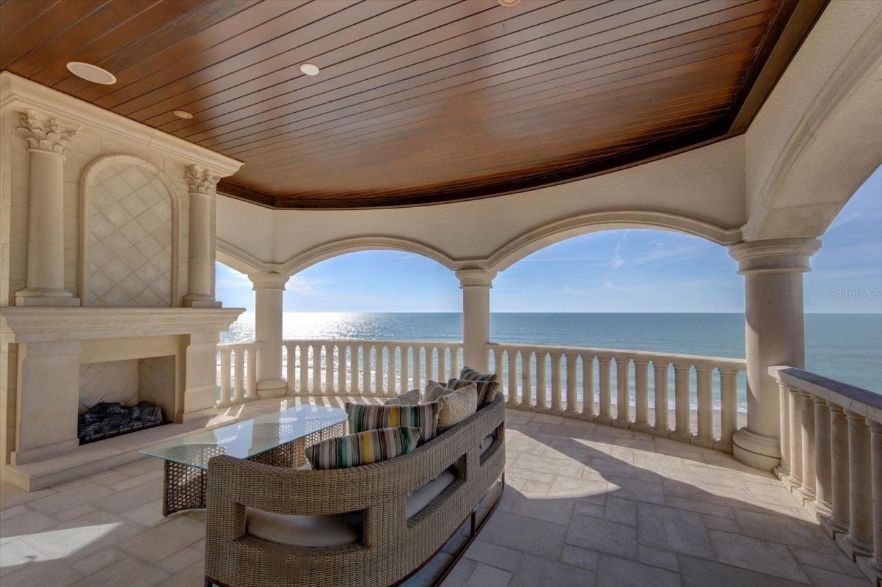 1700 Gulf Boulevard, Belleair Beach, FL 33786 Photo