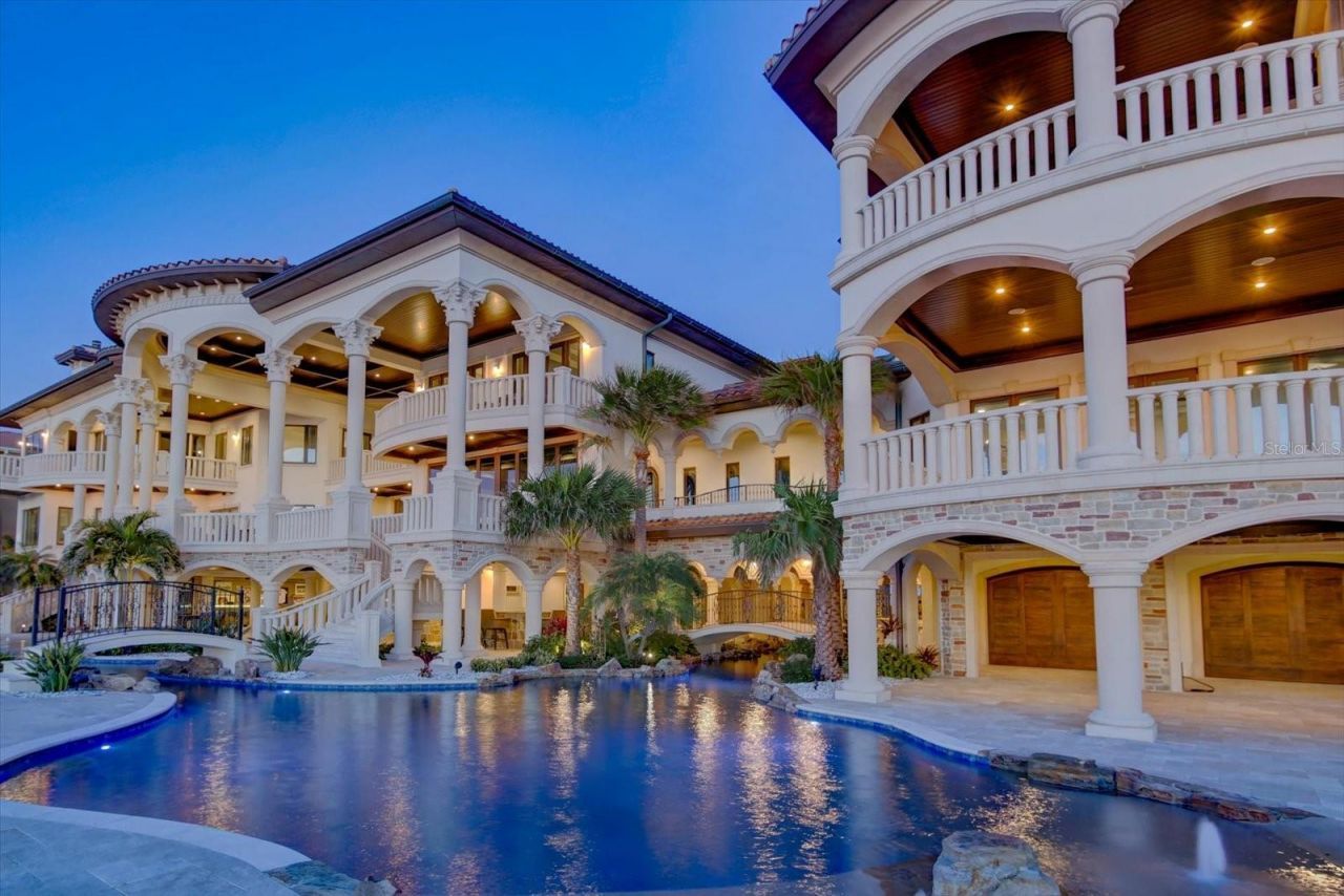 1700 Gulf Boulevard, Belleair Beach, FL 33786 Photo