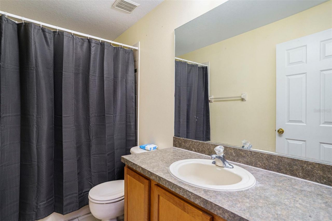 3869 Island Way, Saint Petersburg, FL 33705 Photo