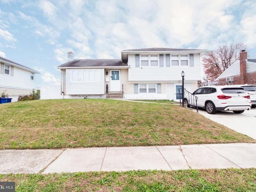 9953 Montour Street, Philadelphia, PA 19115 Main Photo