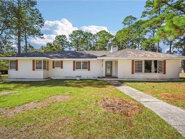 503 Sutherland Drive, Chickasaw, AL 36611