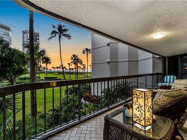 4551 Gulf Shore BLVD N, Unit 205, NAPLES, FL 34103