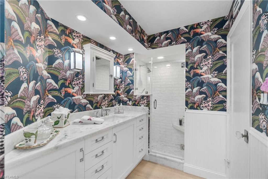 4551 Gulf Shore Blvd N, Unit 205, Naples, FL 34103 Photo