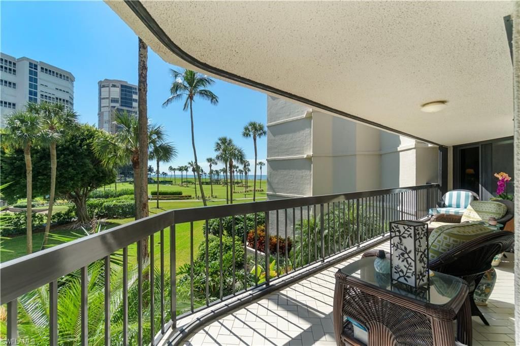 4551 Gulf Shore Blvd N, Unit 205, Naples, FL 34103 Photo