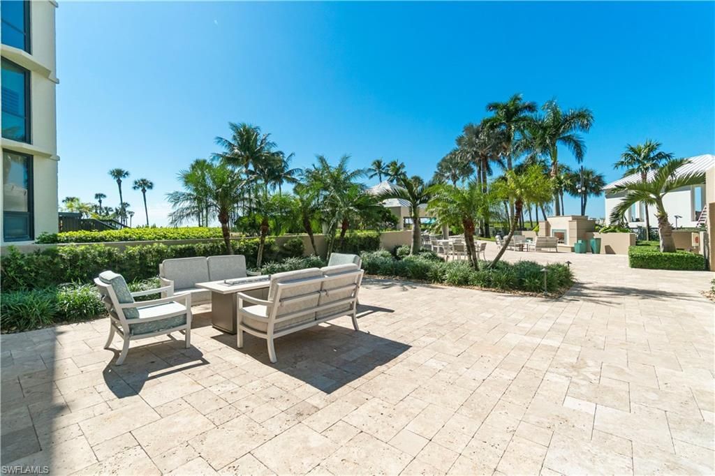 4551 Gulf Shore Blvd N, Unit 205, Naples, FL 34103 Photo