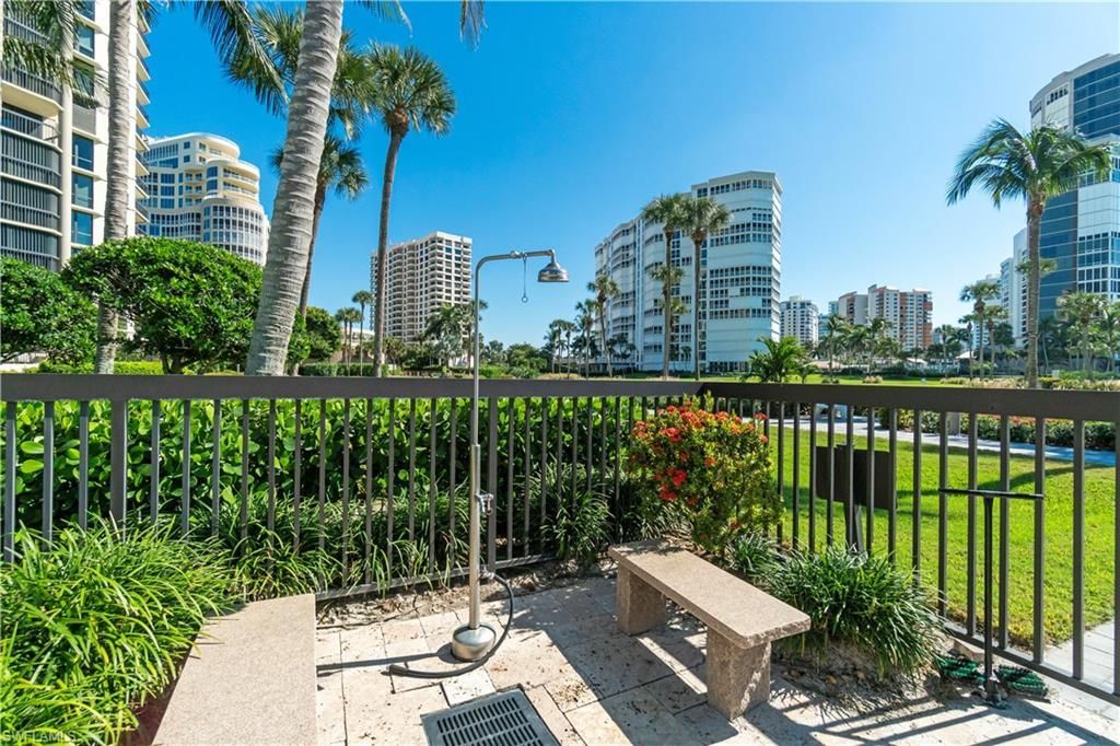 4551 Gulf Shore Blvd N, Unit 205, Naples, FL 34103 Photo