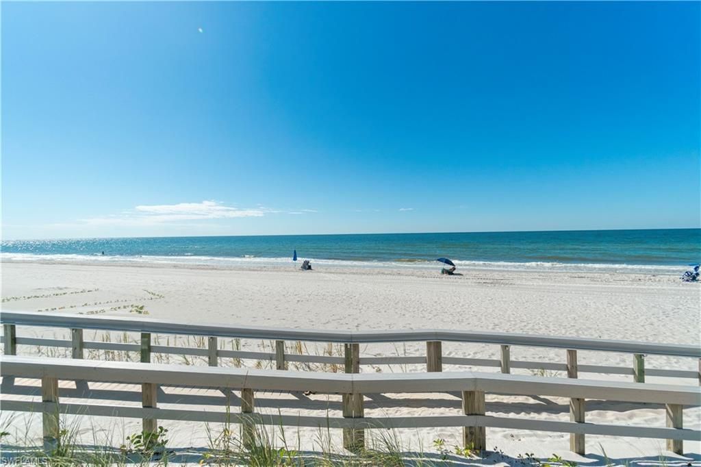 4551 Gulf Shore Blvd N, Unit 205, Naples, FL 34103 Photo