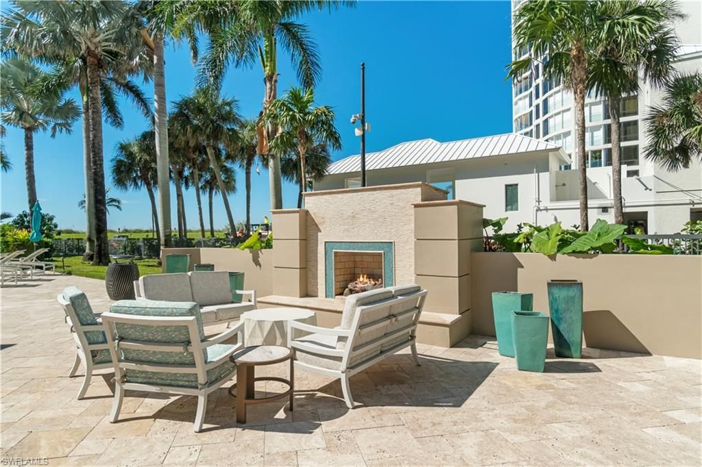 4551 Gulf Shore Blvd N, Unit 205, Naples, FL 34103 Photo