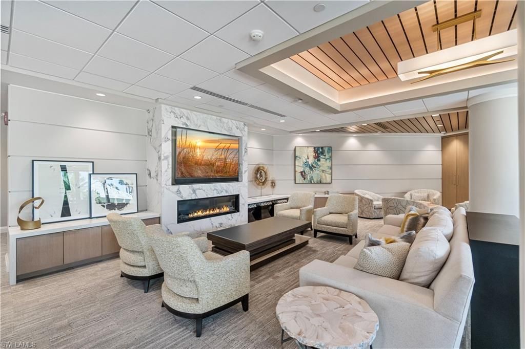 4551 Gulf Shore Blvd N, Unit 205, Naples, FL 34103 Photo