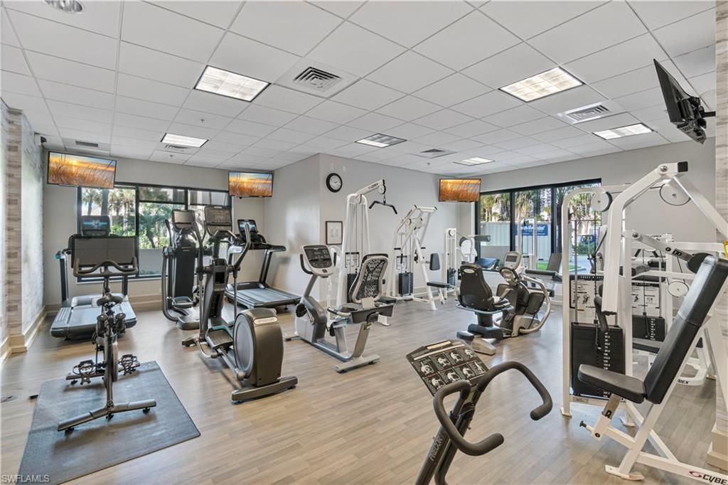 4551 Gulf Shore Blvd N, Unit 205, Naples, FL 34103 Photo