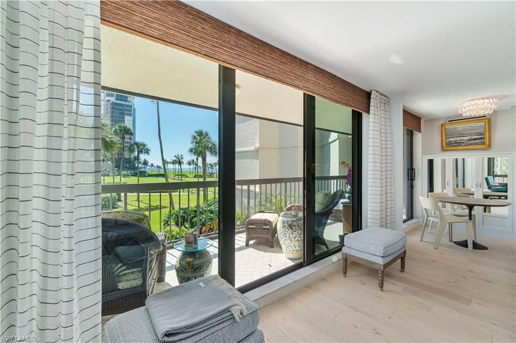 4551 Gulf Shore Blvd N, Unit 205, Naples, FL 34103 Photo