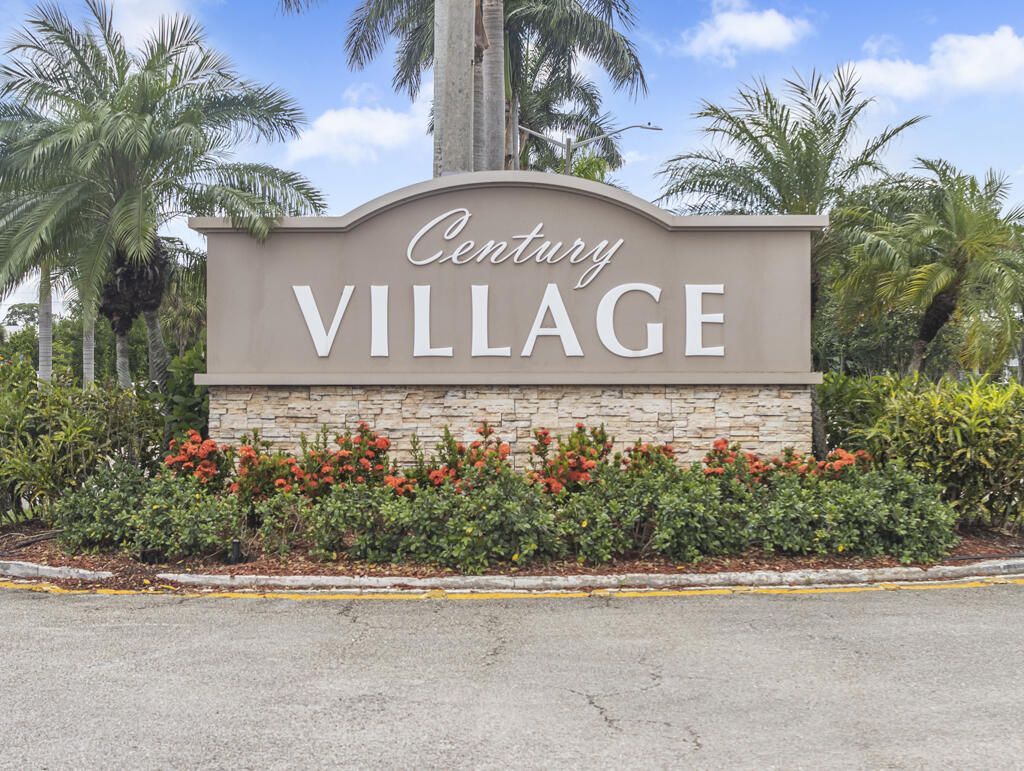 4 Golfs Edge, Unit E, West Palm Beach, FL 33417 Photo