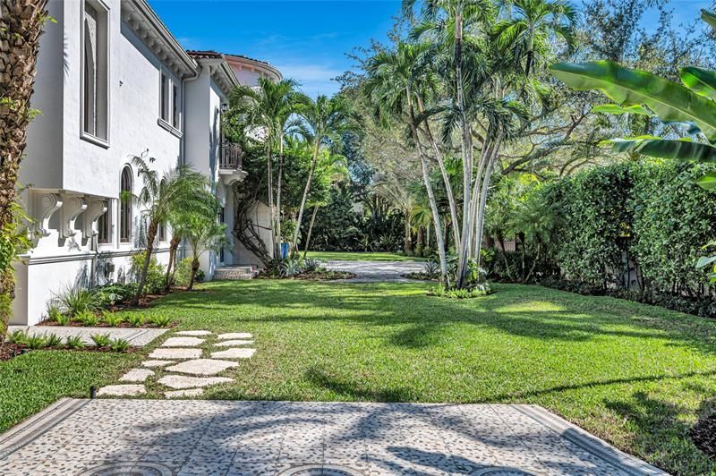 4955 SW 83rd St, Miami, FL 33143 Photo