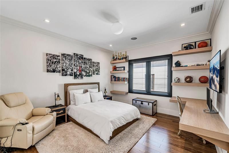 4955 SW 83rd St, Miami, FL 33143 Photo