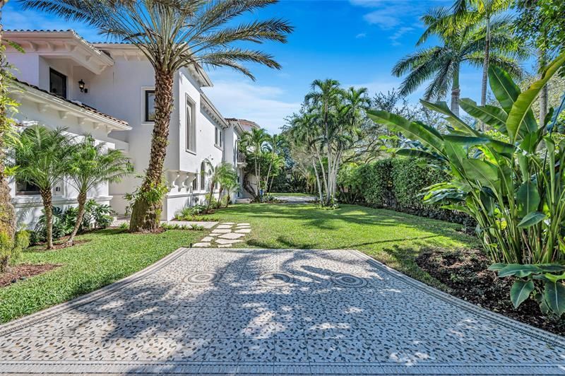 4955 SW 83rd St, Miami, FL 33143 Photo