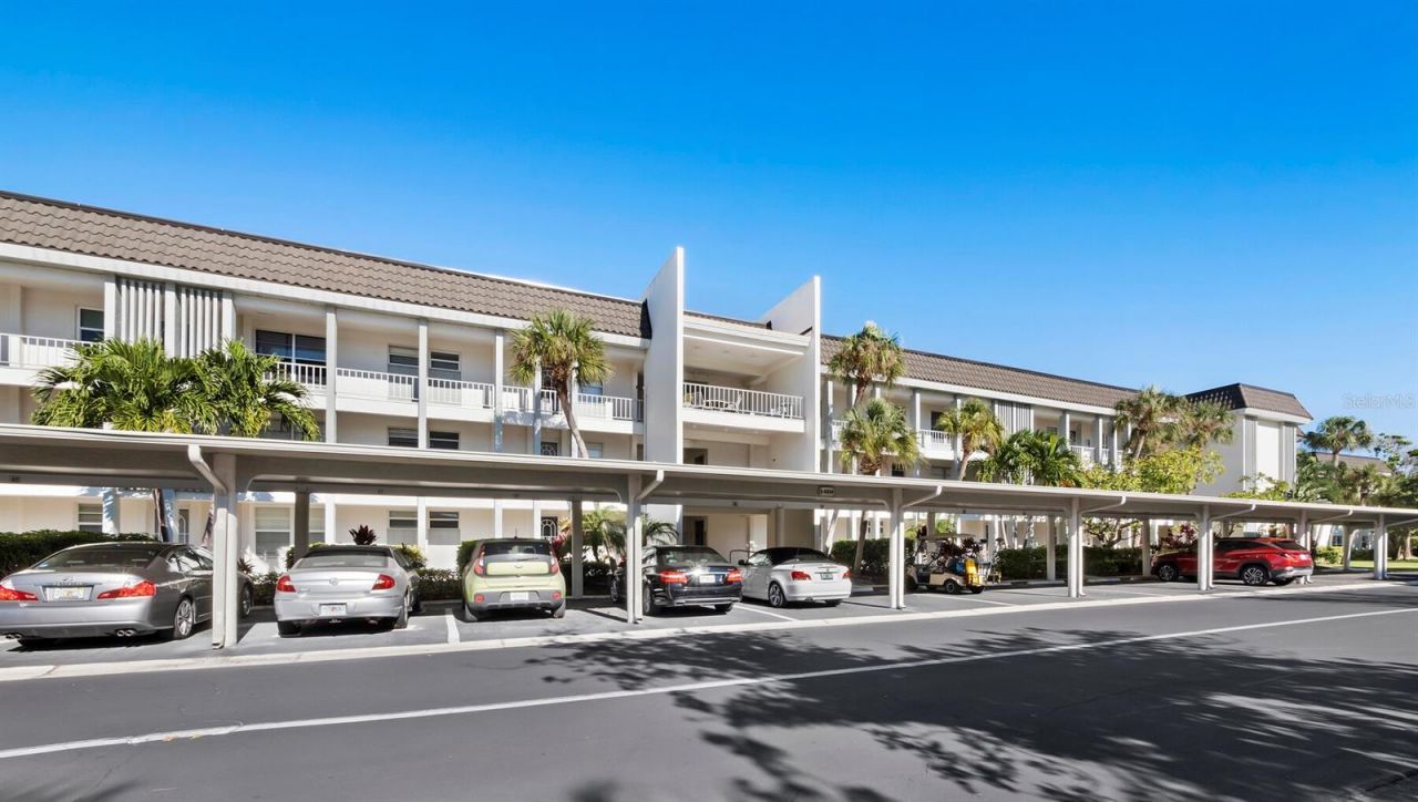 4350 Chatham Drive, Unit 105, Longboat Key, FL 34228 Photo