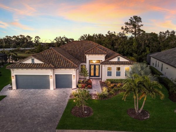 16113 TRADEWIND TERRACE, LAKEWOOD RANCH, FL 34211