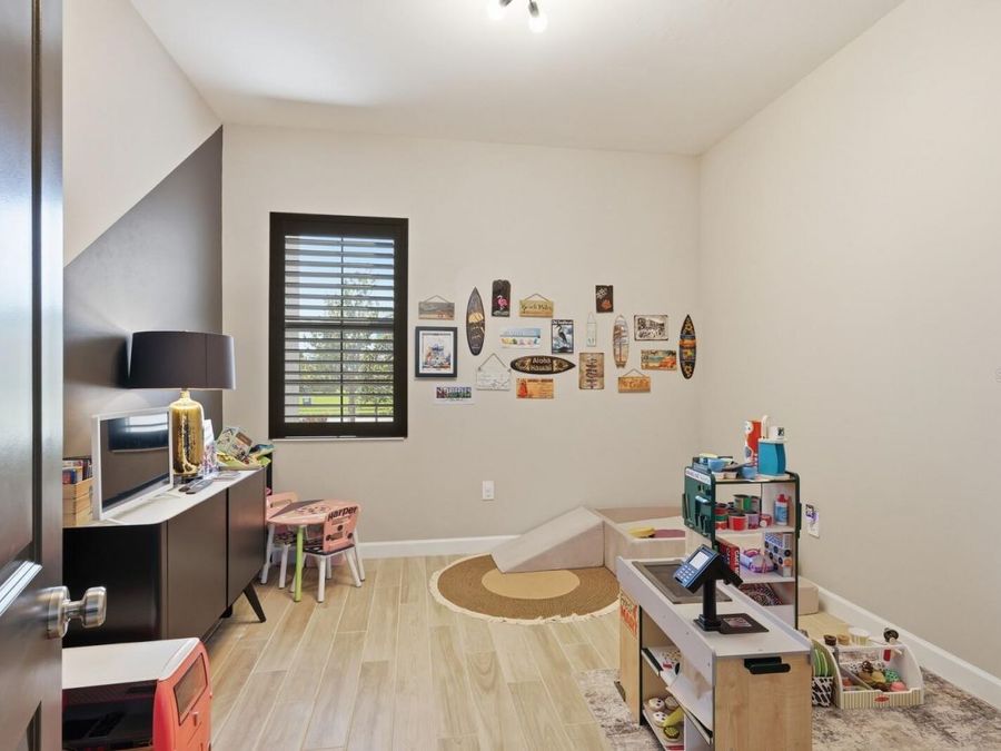 Property Image 80