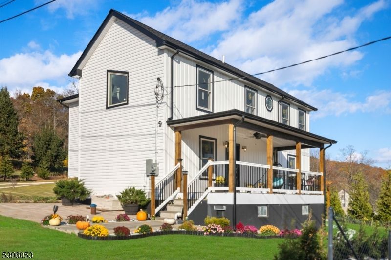 45 Bush St, Oxford, NJ 07863 Main Photo