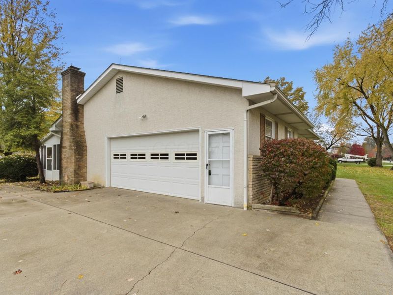 5157 Bixford Avenue, Canal Winchester, OH 43110 Photo 9