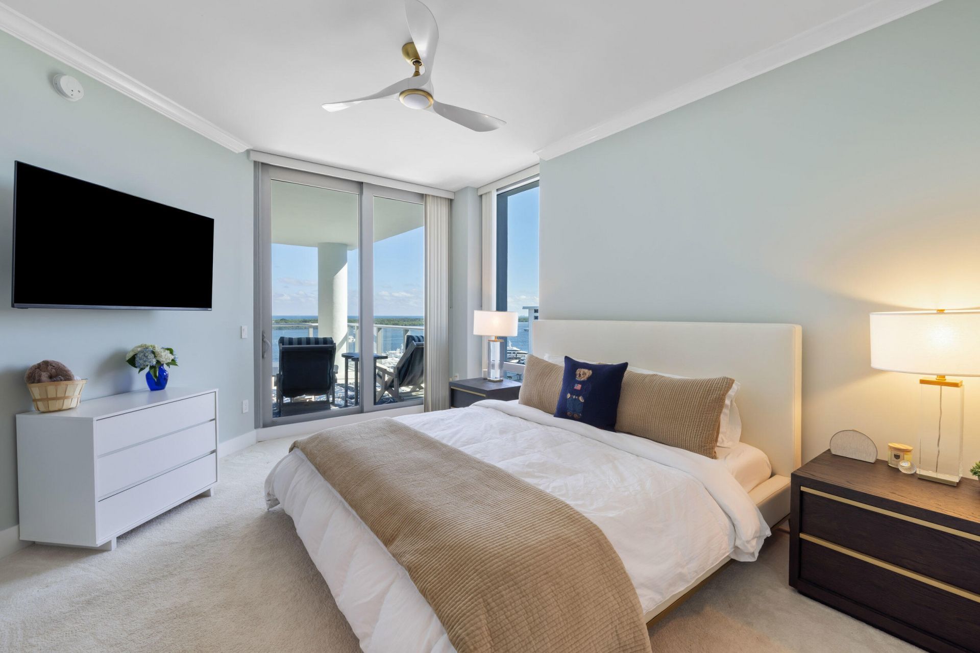 2 Water Club Way, Unit 1003, North Palm Beach, FL 33408 Photo