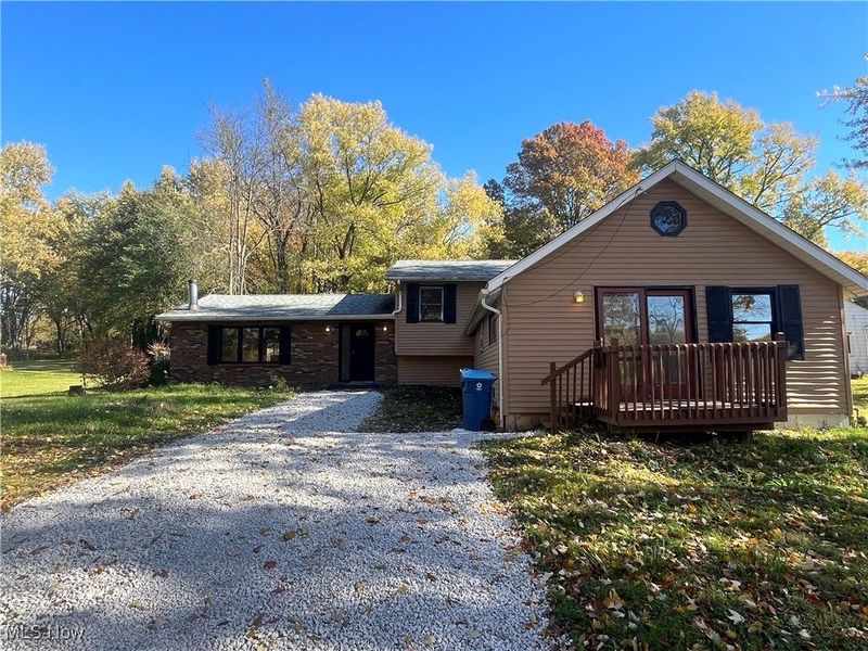 3273 S Jasmine Avenue, Akron, OH 44319 Photo 1