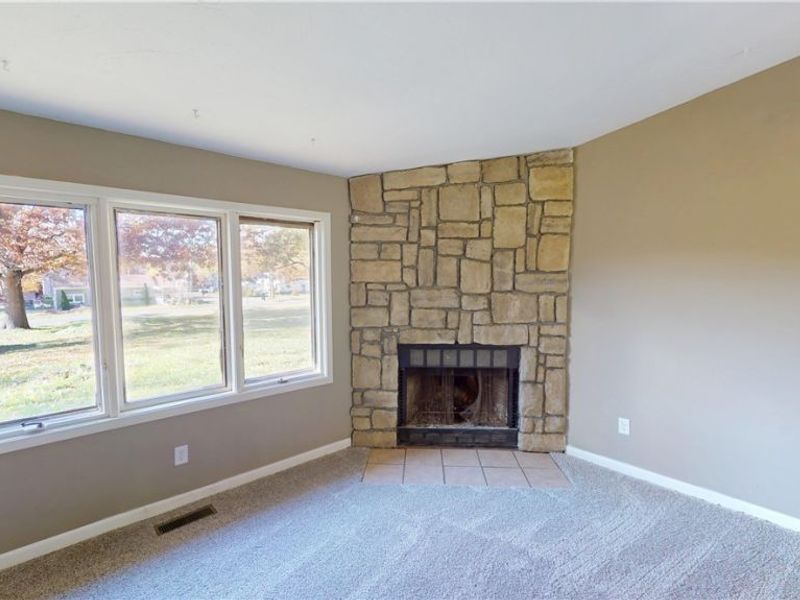 3273 S Jasmine Avenue, Akron, OH 44319 Photo 9