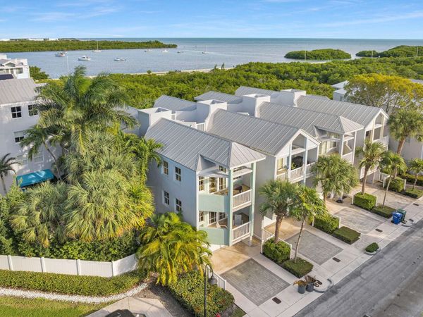 33 Seaside South Court, KEY WEST, FL 33040