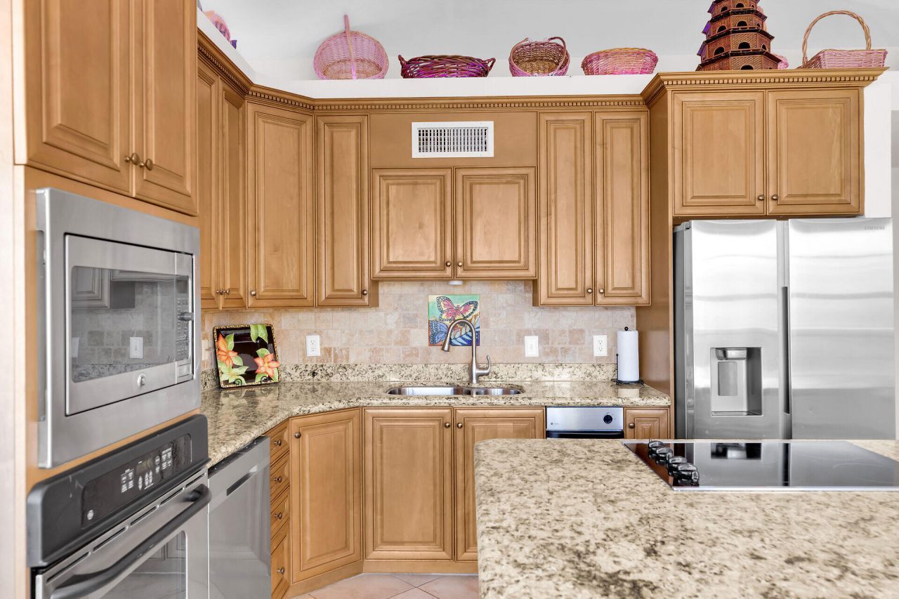 33 Seaside South Court, Key West, FL 33040 Photo