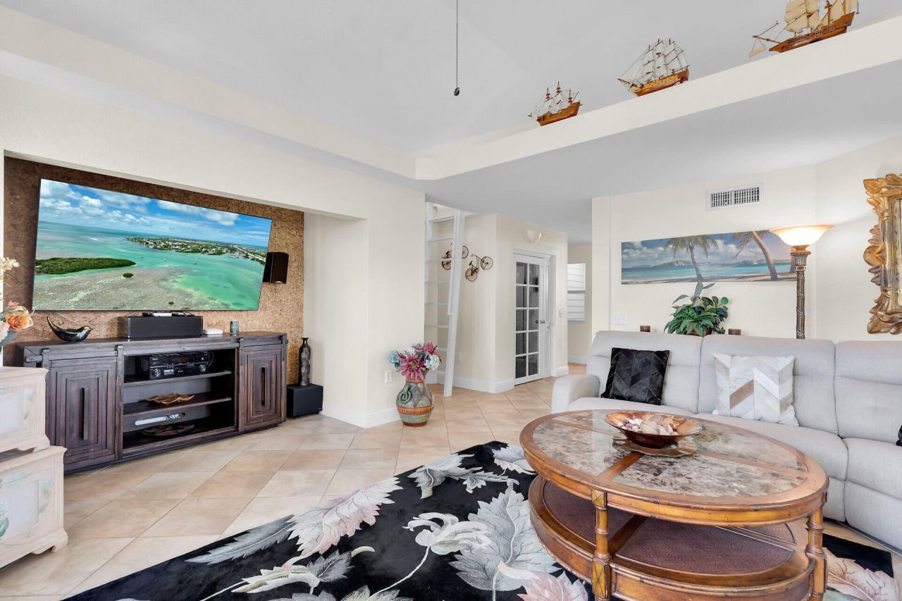 33 Seaside South Court, Key West, FL 33040 Photo