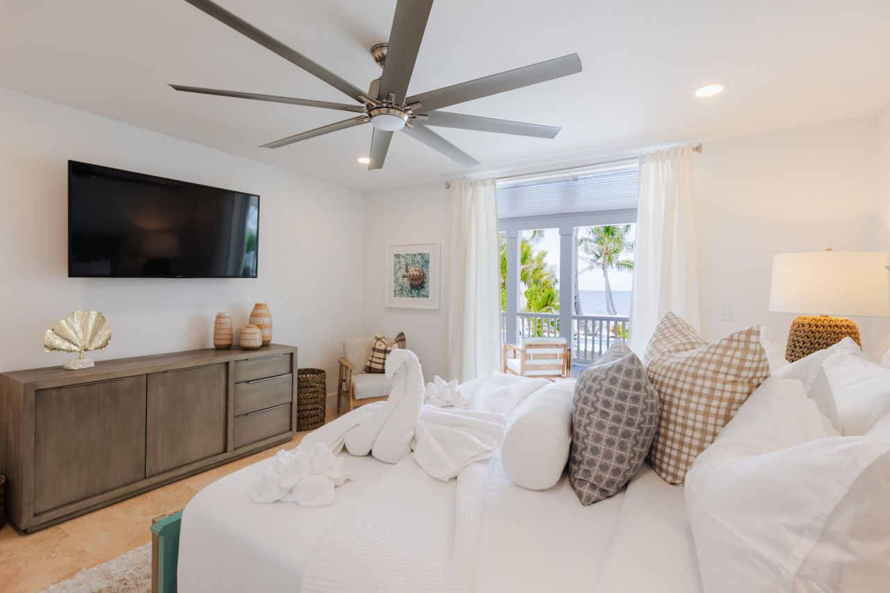 65760 Overseas Highway, Layton, FL 33001 Photo