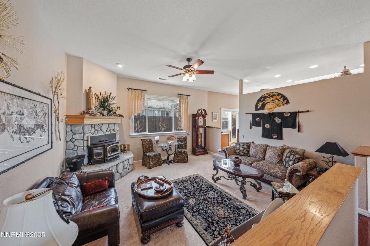 1105 Wisteria Drive, Minden, NV 89423 Photo