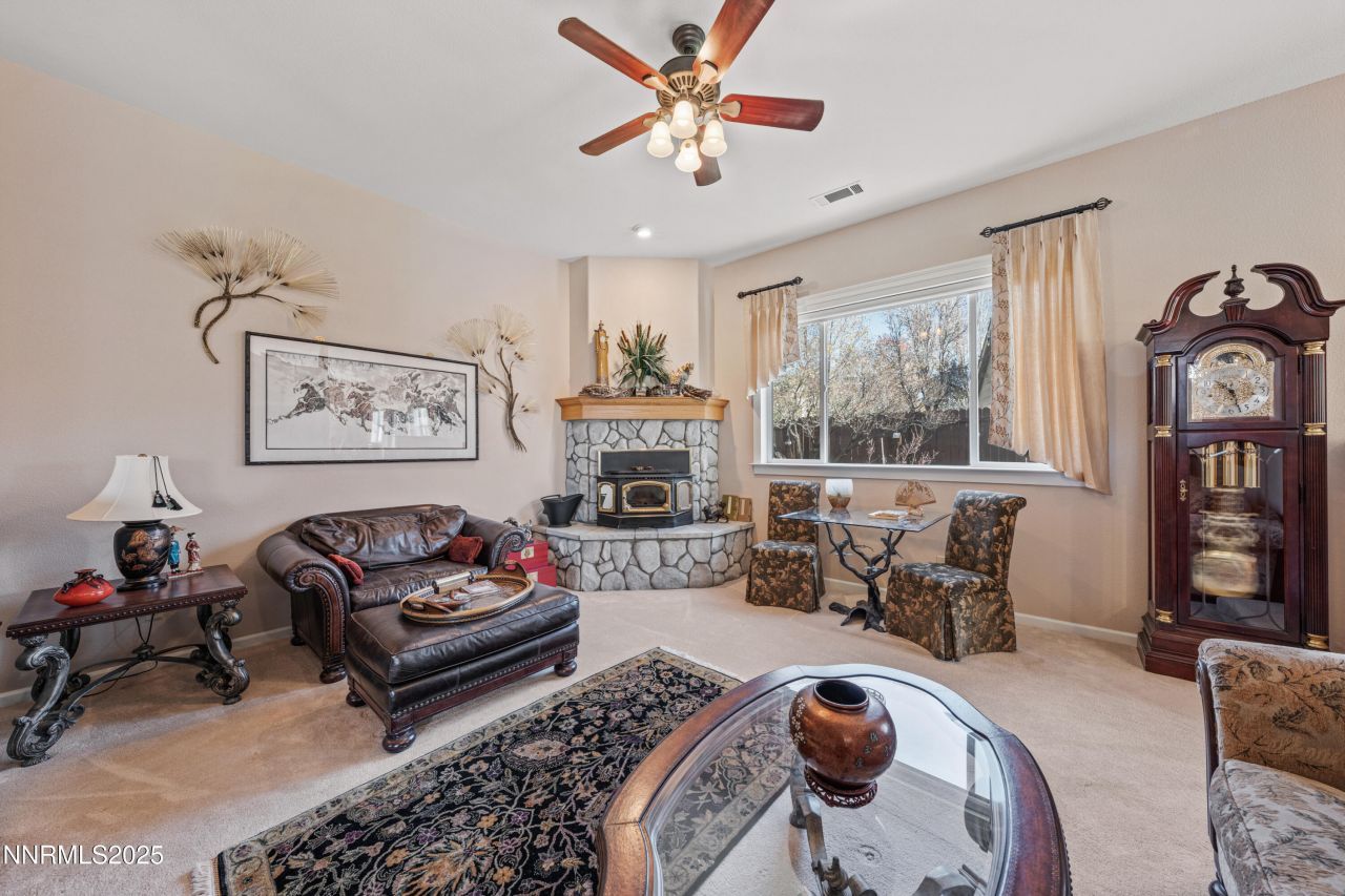 1105 Wisteria Drive, Minden, NV 89423 Photo